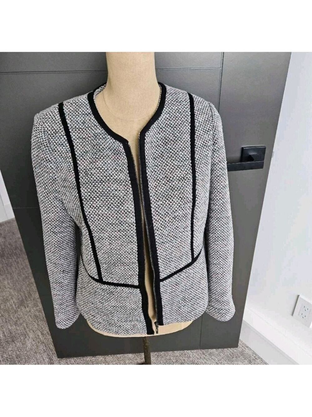 Laura Petites Blazer - Size 10